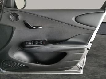 BYD Dolphin 60.48kWh Comfort (204 ps) - KEYLESS ENTRY - 360 CAM - LED