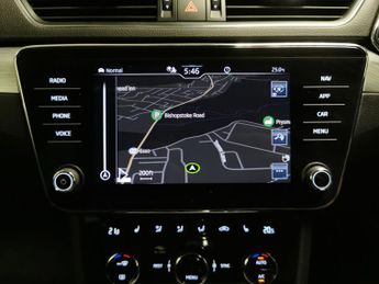 Skoda Superb 2.0 TDI SE Technology DSG (150 ps) - DRIVER MEMORY SEAT - BLUETO