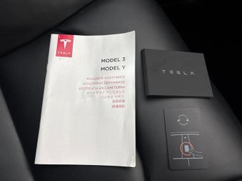 Tesla Model Y (Dual Motor) Long Range 4WDE (384 bhp) - LED - REVERSE CAM - NAV