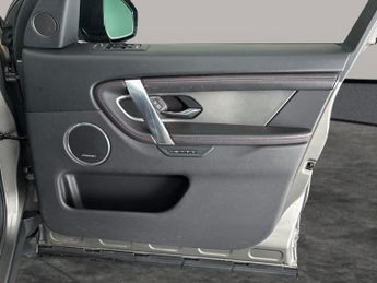 Land Rover Discovery Sport 1.5 P300e 12.2kWh R-Dynamic HSE Plug-in 4WD (309 ps) - CARPLAY