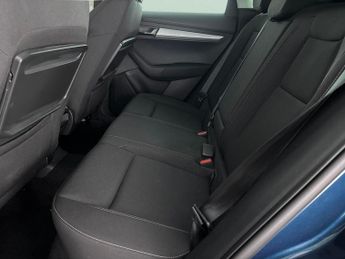 Skoda Karoq 1.5 TSI ACT SE Drive DSG (150 ps) - BLUETOOTH - CRUISE - CLIMATE