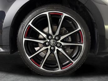 Toyota Yaris 1.5 VVT-h GR SPORT E-CVT (116 ps) - REVERSE CAM - NAV - LANE TRA