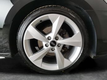 Audi A3 1.0 TFSI 30 S line Sportback S Tronic (110 ps) - LED - LEATHER