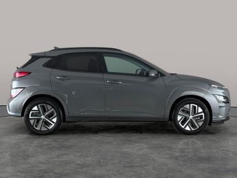 Hyundai Kona 64kWh Premium (10.5kW Charger) (204 ps) - HEATED SEATS - HEATED 