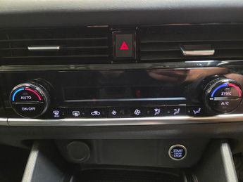 Nissan Qashqai 1.3 DIG-T MHEV Acenta Premium XTRON (158 ps) - LANE DEPARTURE  -