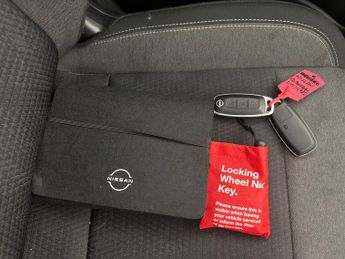 Nissan Qashqai 1.3 DIG-T MHEV N-Connecta XTRON (158 ps) - INTELLIGENT LANE INTE