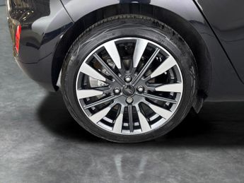 Ford Fiesta 1.0T EcoBoost MHEV Titanium X DCT (125 ps) - ACTIVE LANE ASSIST 