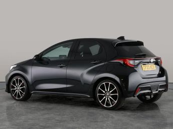 Toyota Yaris 1.5 VVT-h GR SPORT E-CVT (116 ps) - REVERSE CAM - NAV - LANE TRA
