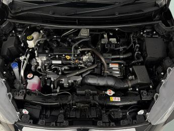 Toyota Yaris 1.5 VVT-h GR SPORT E-CVT (116 ps) - REVERSE CAM - NAV - LANE TRA