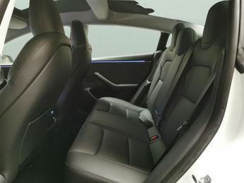 Tesla Model 3 Long Range RWD (235 ps) - PARK ASSIST - LED - REVERSE CAM