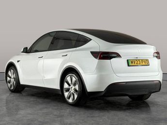 Tesla Model Y SUV RWD (346 ps) - HEATED STEERING - WIFI - BLIND SPOT ASSIST
