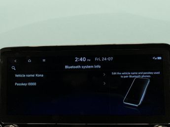 Hyundai Kona 64kWh Premium (10.5kW Charger) (204 ps) - HEATED SEATS - HEATED 