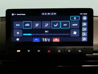 MG Mg4 51kWh SE (170 ps) - FABRIC - BLACK - CARPLAY - LED