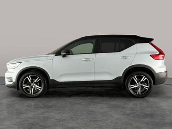 Volvo XC40 1.5 T3 R-Design (163 ps) - PARK ASSIST - LED - LANE DEPARTURE