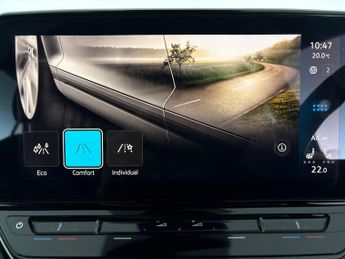Volkswagen ID.3 Pro 58kWh Life (145 ps) - COMFORT PACK - WIFI - LANE DEPARTURE