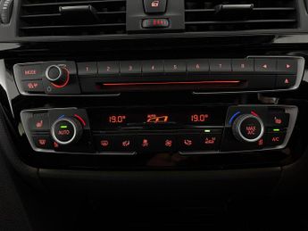 BMW 3 Series 2.0 320d M Sport xDrive (190 ps) - INTERIOR TRIM - BRUSHED ALUMI