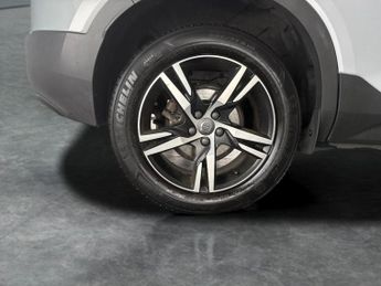 Volvo XC40 1.5 T3 R-Design (163 ps) - PARK ASSIST - LED - LANE DEPARTURE