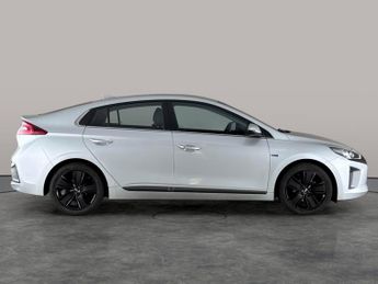 Hyundai Ioniq 1.6 h-GDi GPF Premium SE DCT (141 ps) - NAV - HEATED STEERING