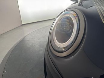 Mini Electric Hatch Cooper SE 32.6kWh Resolute Edition (184 ps) - 17IN ALLOYS - PAN 