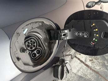 Mini Electric Hatch Cooper SE 32.6kWh Resolute Edition (184 ps) - 17IN ALLOYS - PAN 