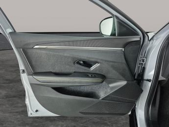 Renault Megane E-tech comfort range 60kWh iconic (220 ps) - HK AUDIO - KEYLESS ENTRY -