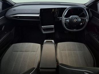 Renault Megane E-tech comfort range 60kWh iconic (220 ps) - HK AUDIO - KEYLESS ENTRY -
