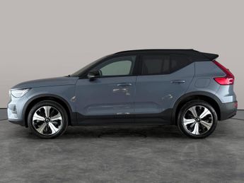 Volvo XC40 Recharge 69kWh Plus (231 ps) - KEYLESS ENTRY - PARK ASSIST - LED