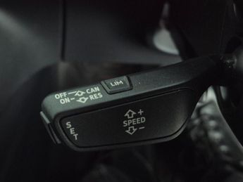Audi e-tron 50 Technik quattro 71.2kWh (313 ps) - LEATHER - REV CAM - 20IN A