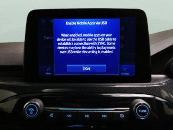 Ford Kuga 2.5h Duratec ST-Line X Edition CVT (190 ps) - NAV - HEATED STEER