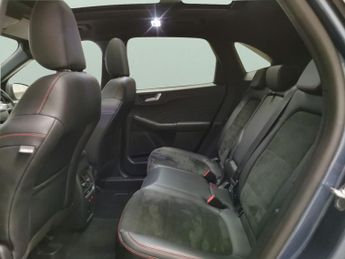 Ford Kuga 2.5h Duratec ST-Line X Edition CVT (190 ps) - NAV - HEATED STEER