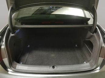Audi A4 2.0 TDI Black Edition S Tronic (150 ps) - BLUETOOTH - CRUISE