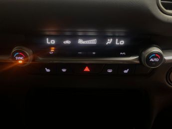 Mazda CX-30 2.0 e-SKYACTIV X MHEV SE-L Lux (186 ps) - REVERSE CAM - NAV - HE