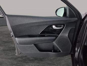 Kia Niro 64kWh 3 (201 bhp) - HEATED LEATHER - HEATED STEERING - LANE DEPA