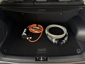 Kia Niro 64kWh 4+ (201 bhp) - LED - REVERSE CAM - NAV