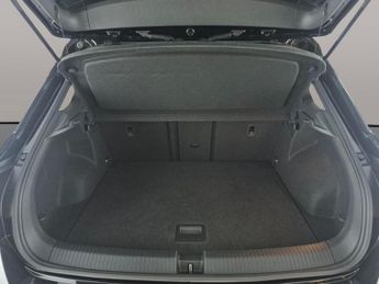 Volkswagen T-Roc 1.5 TSI Match DSG (150 ps) - ACTIVE LANE ASSIST - KEYLESS ENTRY
