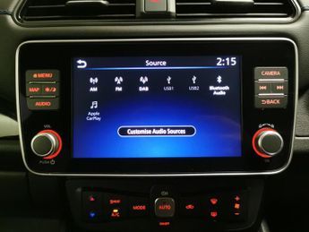 Nissan Leaf 39kWh Tekna (150 ps) - LED - REVERSE CAM - NAV