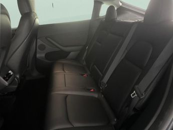 Tesla Model Y (Dual Motor) Long Range 4WDE (384 bhp) - HEATED STEERING - WIFI