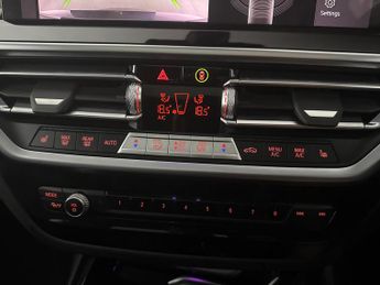 BMW iX3 80kWh M Sport (286 ps) - LEATHER - HEATED SEATS - NAV