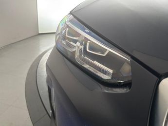 BMW iX3 80kWh M Sport (286 ps) - LEATHER - HEATED SEATS - NAV