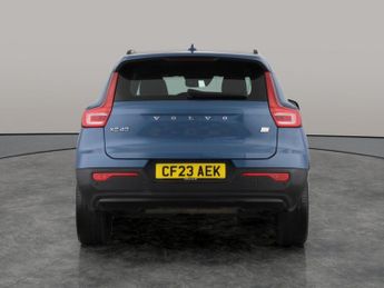 Volvo XC40 1.5h T4 Recharge 10.7kWh Plus Plug-in (211 ps) - KEYLESS ENTRY