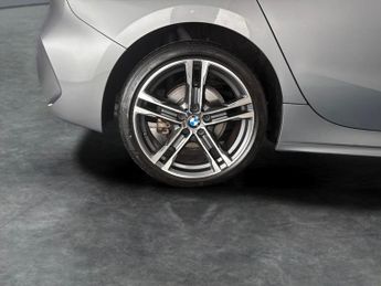 BMW 1 Series 1.5 118i M Sport (LCP) DCT (136 ps) - ATTENTIVENESS ASSISTANT