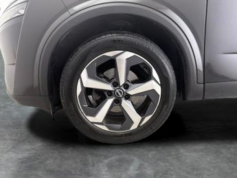 Nissan Qashqai 1.3 DIG-T MHEV N-Connecta XTRON (158 ps) - INTELLIGENT LANE INTE