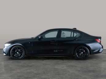 BMW 3 Series 2.0 320d M Sport xDrive (190 ps) - LEATHER - TECH PACK - PARK AS