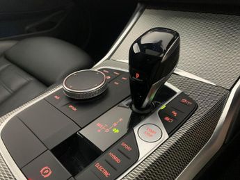 BMW 3 Series 330e xDrive M Sport Step [Tech Pack] - CARPLAY - ACTIVE LANE ASS