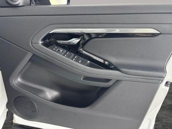 Land Rover Range Rover Evoque 1.5 P300e 12.2kWh R-Dynamic S Plug-in 4WD (309 ps) - REV CAM - A