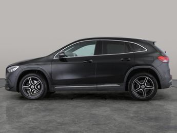Mercedes-Benz GLA 1.3 GLA250e 15.6kWh AMG Line (Executive) Plug-in 8G-DCT (218 ps)