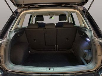 Volkswagen Tiguan 1.5 TSI Life DSG (150 ps) - NAV - BLUETOOTH - PARK SENSORS