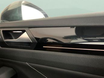 Volkswagen T-Roc 2.0 TDI R-Line DSG 4Motion (150 ps) - DIGITAL DASH - PARK SENSOR