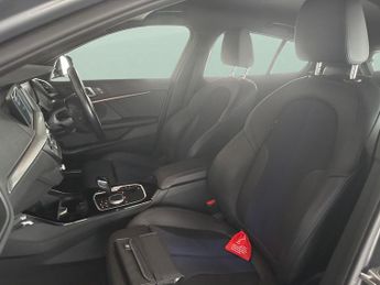BMW 1 Series 1.5 118i M Sport (LCP) DCT (136 ps) - ATTENTIVENESS ASSISTANT