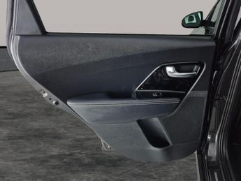 Kia Niro 64kWh 3 (201 bhp) - HEATED LEATHER - HEATED STEERING - LANE DEPA